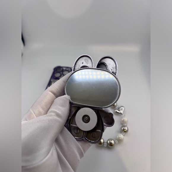 iPhone 16 Pro Max Case – Glitter Bunny Design with 3D Bear & Beaded Chain - Picture 5 of 7